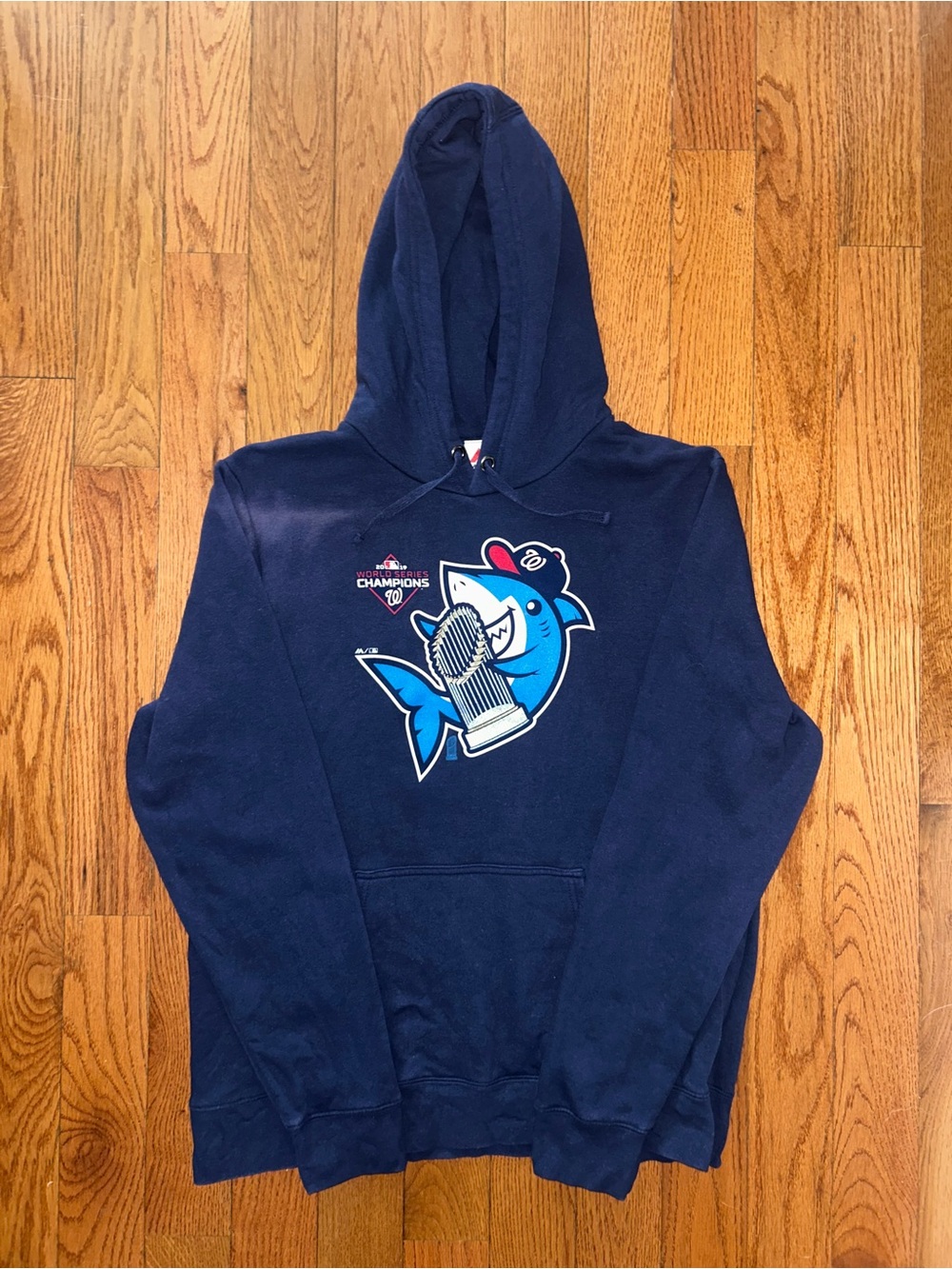 Washington Nationals 2019 World Series Champions Majestic Hoodie Size Large
